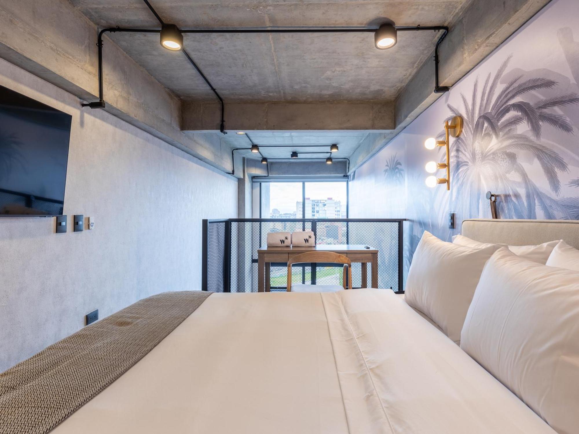 Wynwood House Stylish Loft In El Polo Modern & *