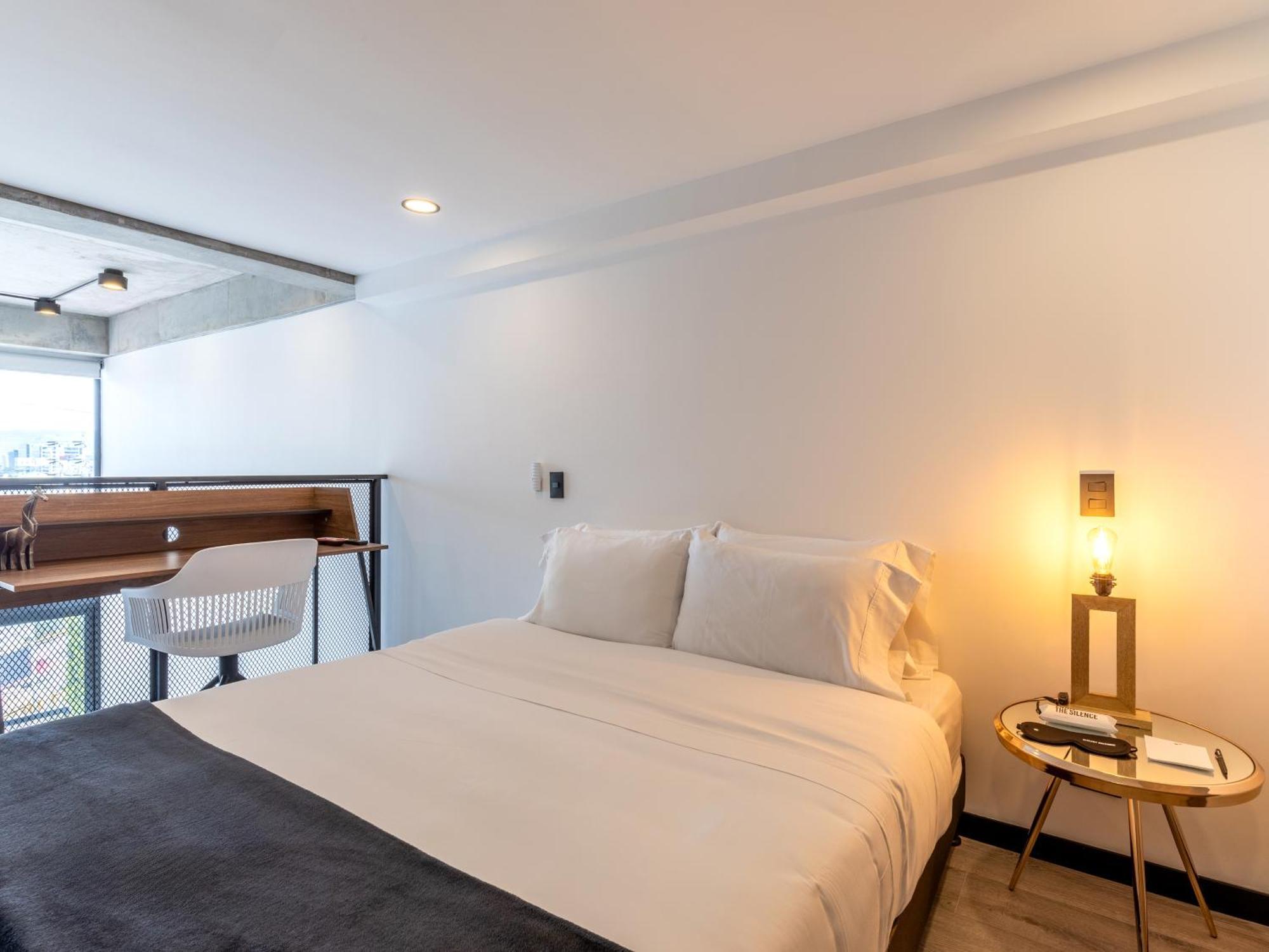 Wynwood House Stylish Loft In El Polo Modern & Apartahotel *