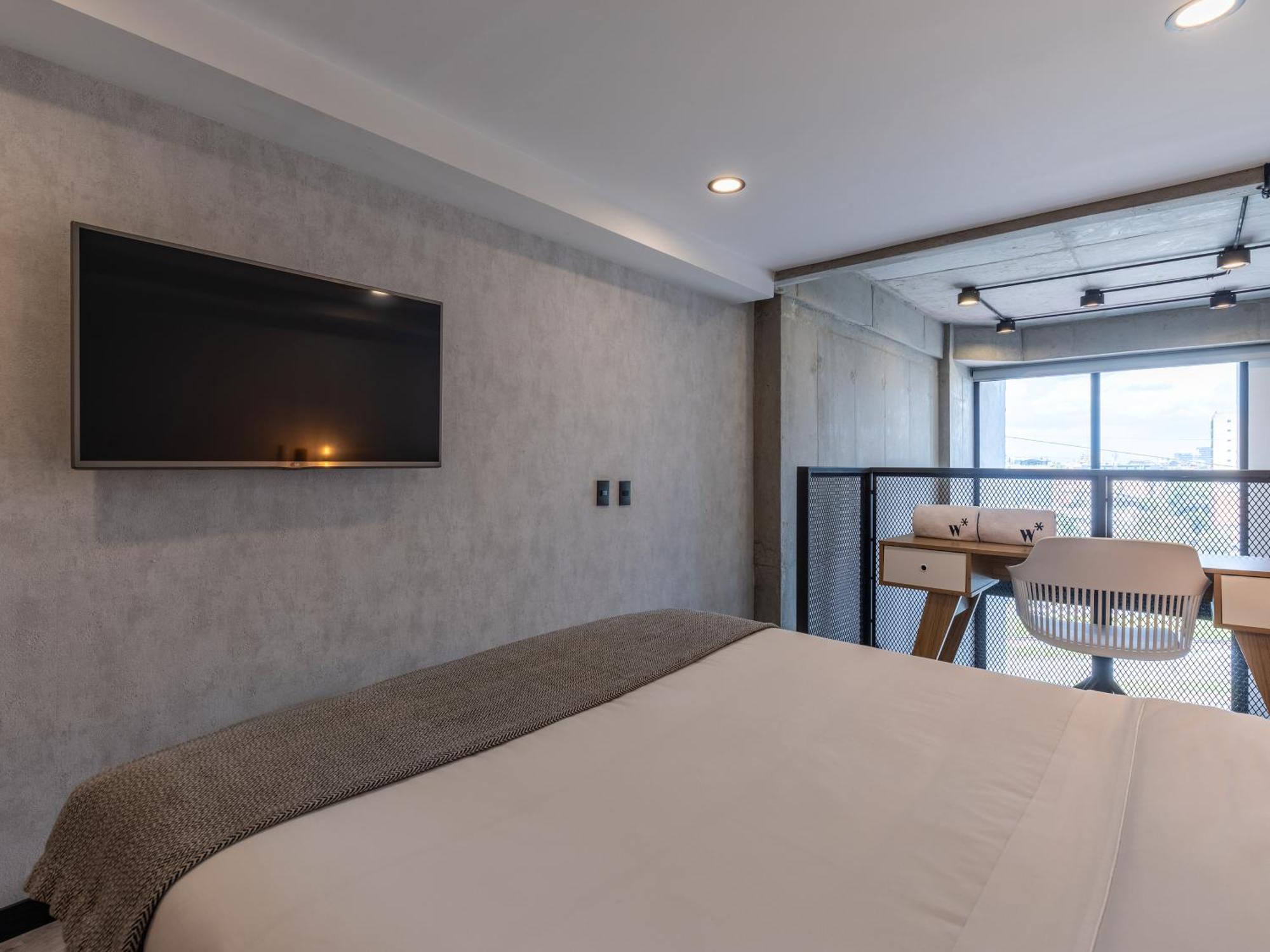 Wynwood House Stylish Loft In El Polo Modern & Apartahotel