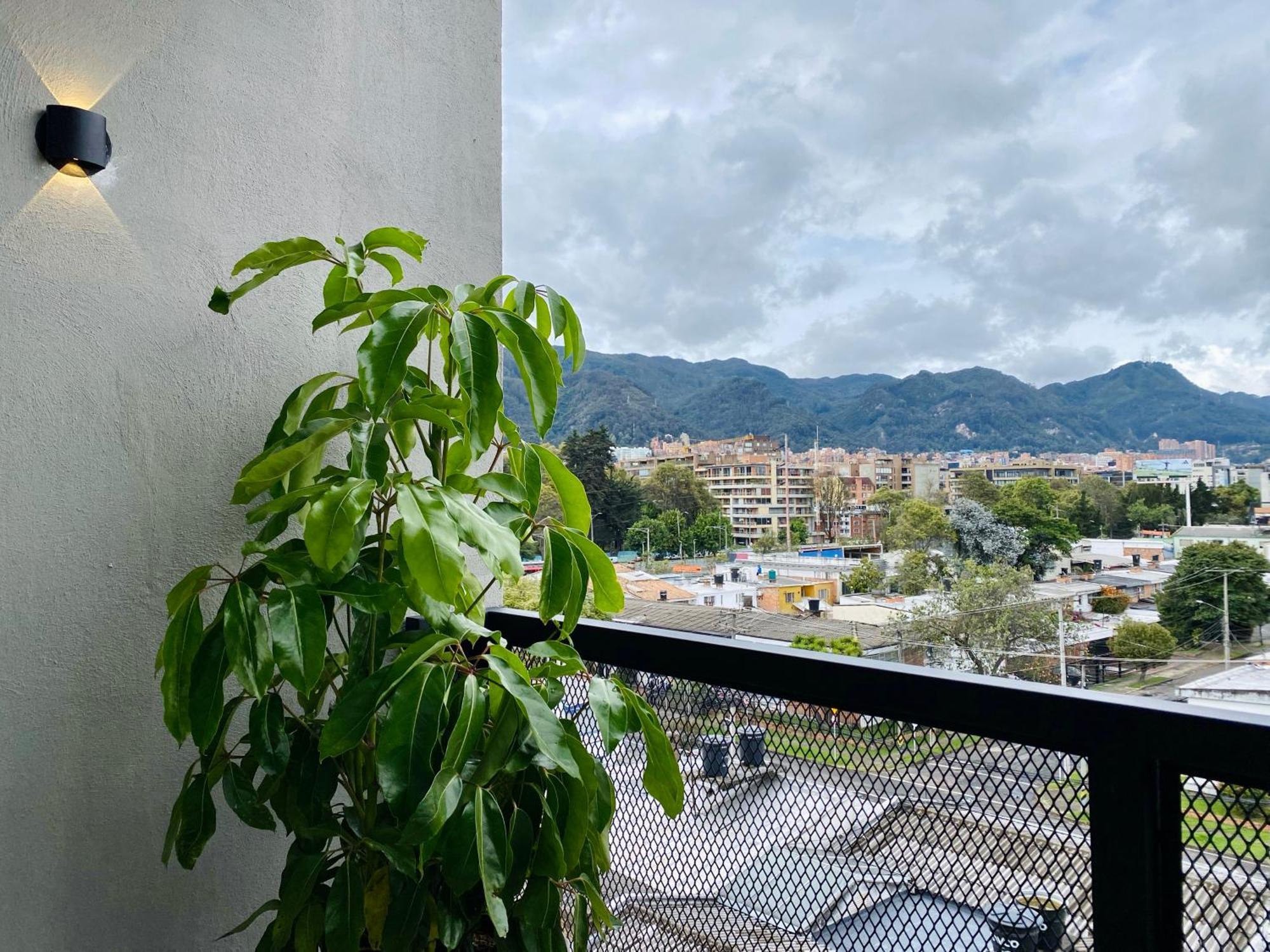 Apartahotel Wynwood House Stylish Loft In El Polo Modern &