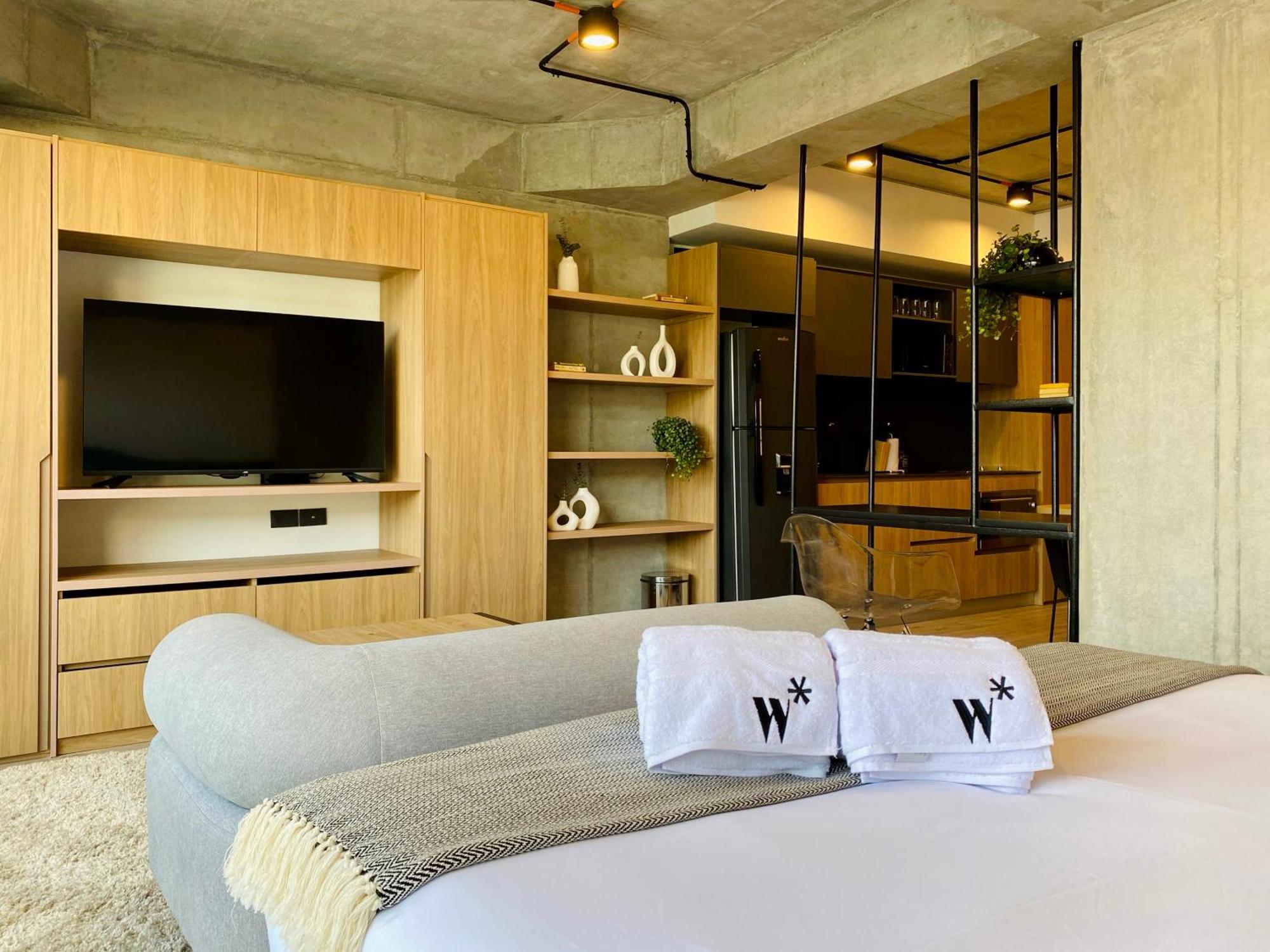 Wynwood House Stylish Loft In El Polo Modern & Apartahotel *